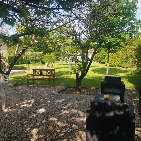 Maison Arboree Dans Le Village De Megier Dom wakacyjny *